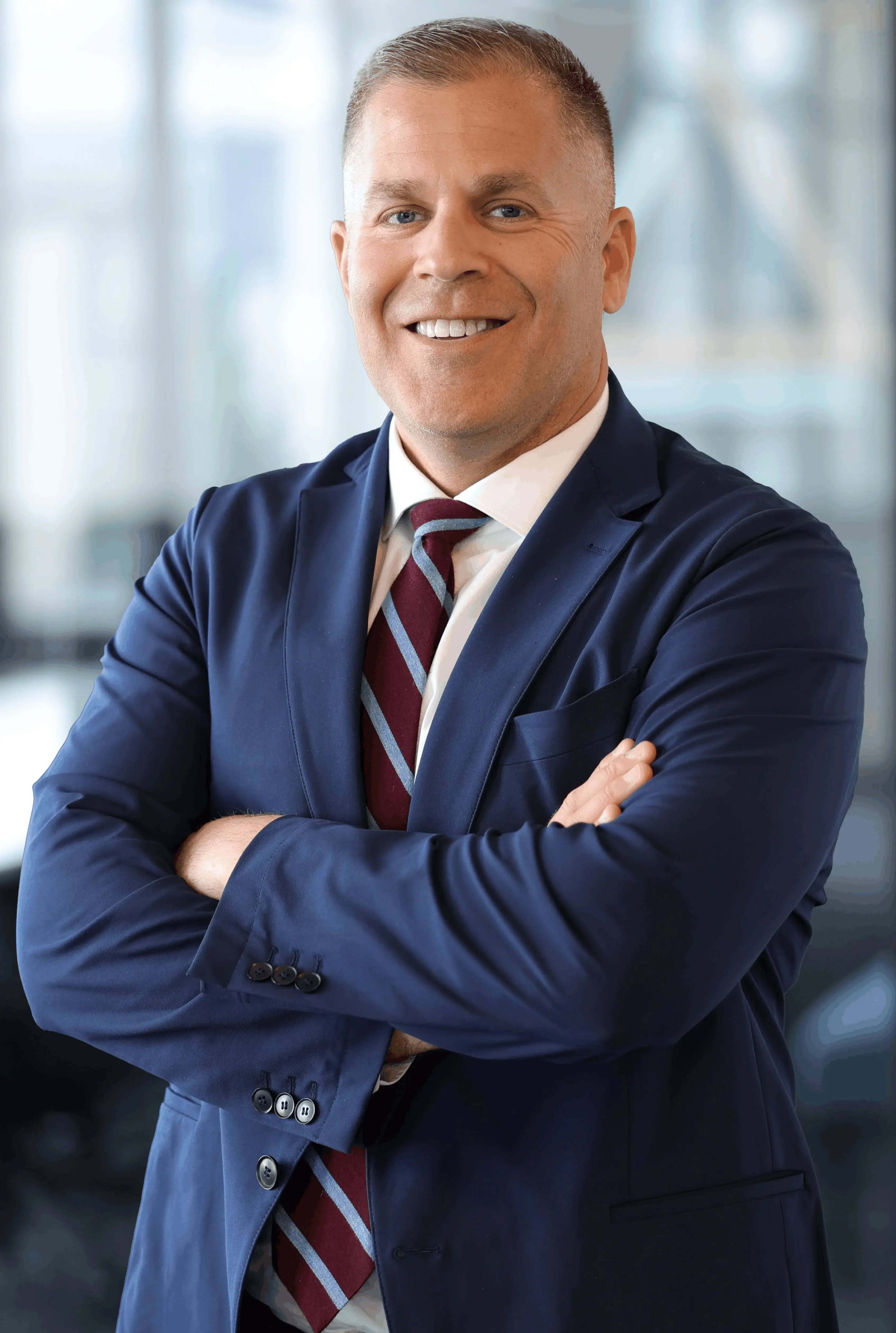 Dr. Jason Mandelaris